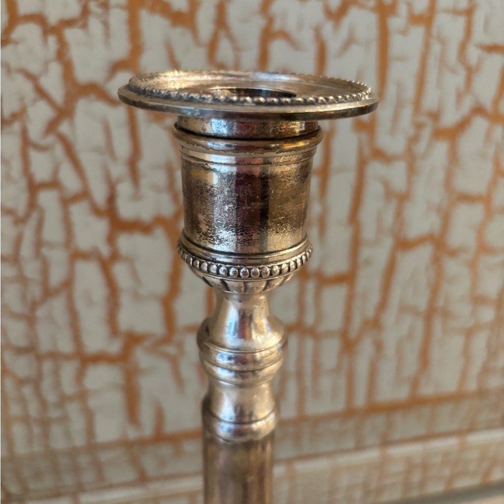 Elegant Silver Candlestick Holder made in India - Picture 4 of 11